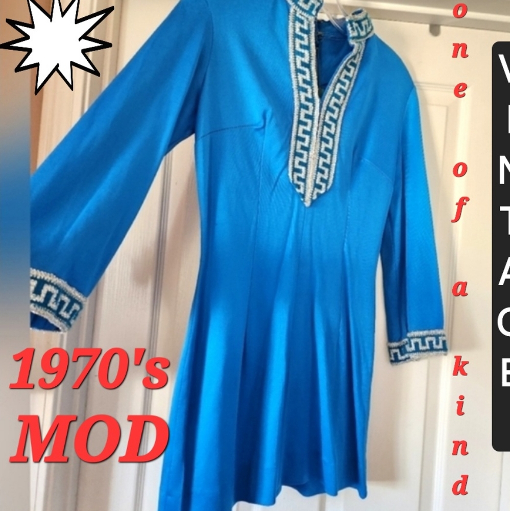 70s Twiggy MOD Zip Hi Neck Sparkly Greek Key Trim Star Trek Vin Mini Dress OO